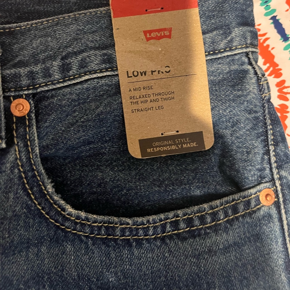 Levi’s low pro